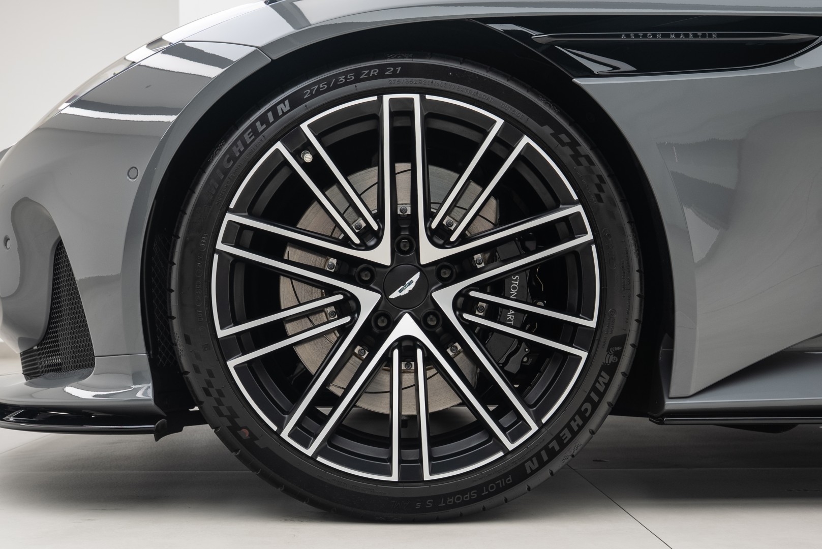 2026 ASTON MARTIN DB12